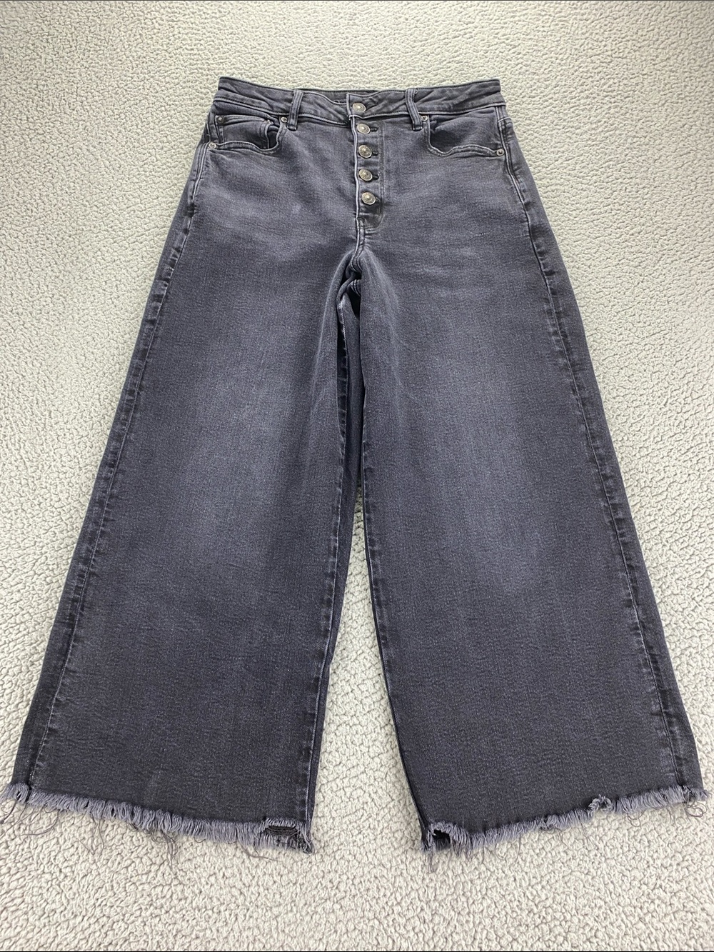 American Eagle Women's Wide Leg Crop Exposed Button Fly Jeans   Size:  8 Regular